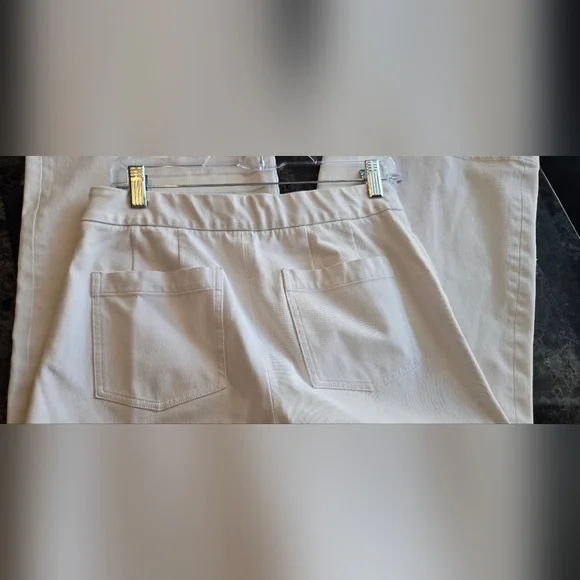 ▪️SPANX On-The-Go Cropped Wide Leg Pants in Classic White M Petite #93 - Picture 6 of 13